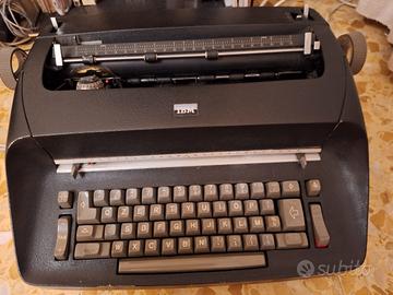 macchina da scrivere