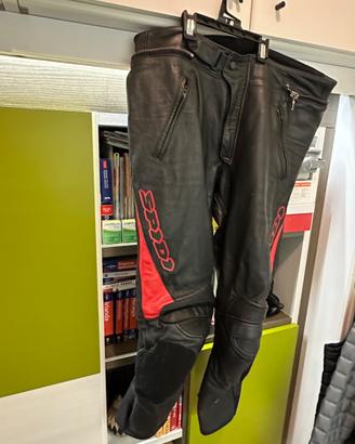 Pantaloni da moto in pelle Spidi.