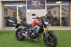 YAMAHA  MT-09 