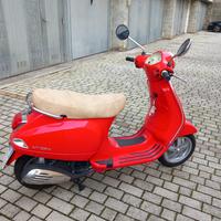 Vespa 125 LX 2011