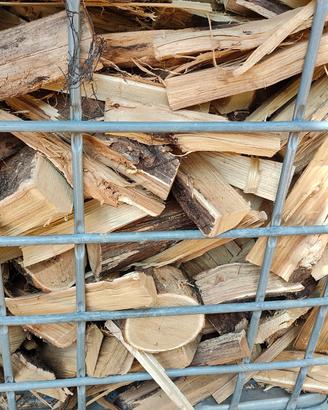 Legna da ardere secca  tagliata a misura 