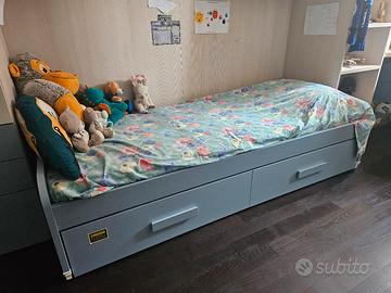 Letto singolo con cassetti