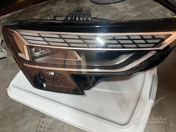 Faro destro Matrix audi a3 8y