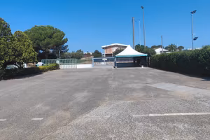 Terreno uso parcheggio o altro