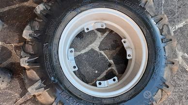 gomme più cerchi x  trattore 