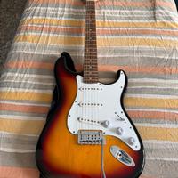 CHITARRA Elettrica Fender Squier Stratocaster