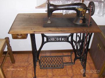 Macchina da cucire Singer anni 50