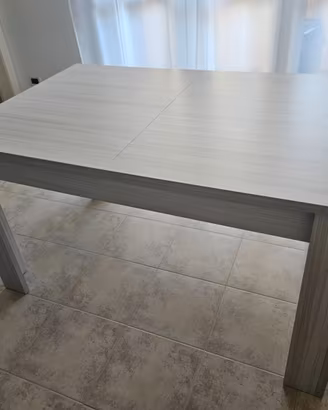 Tavolo allungabile in legno 140/180 × 90