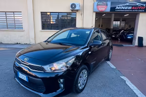 Kia Rio Anno 2017 1.2 Benz/GPL KM TAGLIANDATA