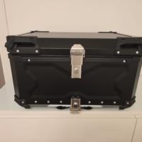 Bauletto top case in alluminio da 80 litri