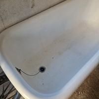 vasca in ghisa vintage