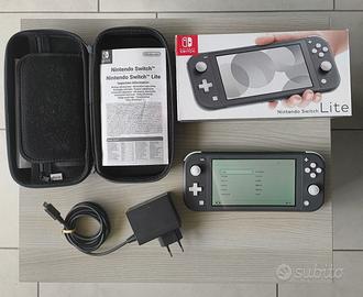 Nintendo Switch Lite + Scatola/Caricatore