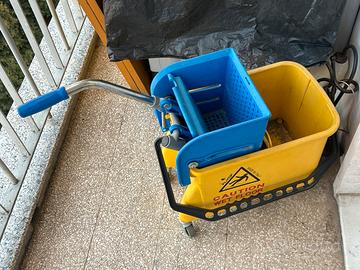 SECCHIO PROFESSIONALE