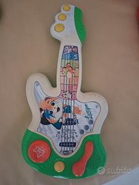 Chitarra giocattolo "44 Gatti" Chicco