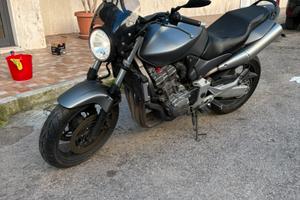 Honda hornet 919