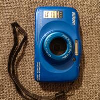 macchina fotografica acquatica Nikkon coolpix W100