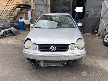 Ricambi Volkswagen Polo 1.4 benz 16V 75cv del 2004