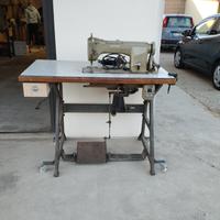 macchina da cucire Necchi
