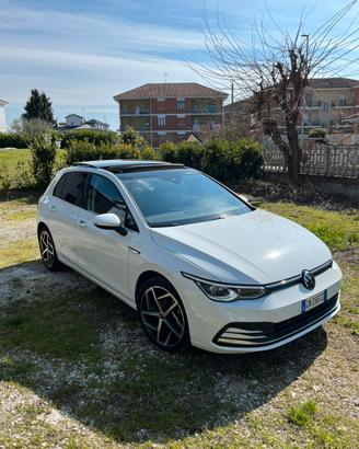 Golf 8 style