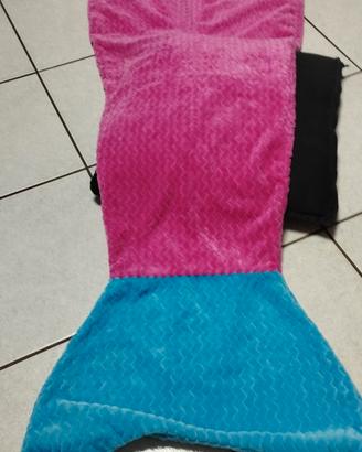 coperta a coda di sirena in pile rosa e blu
