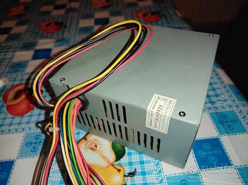 Alimentatore switching per PC
