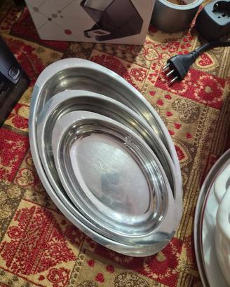 piatti portata in acciaio