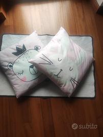 tappetino e cuscini cameretta bimba