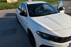 Fiat Tipo Sport turbo 100 cv. 