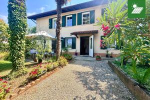 CASA INDIPENDENTE CON FOTOVOLTAICO