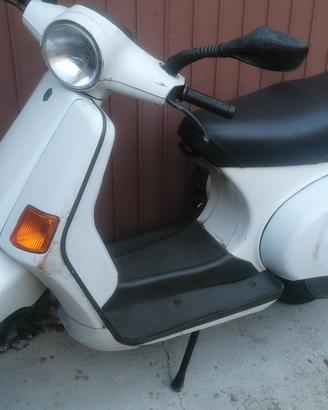 Vespa cosa 125