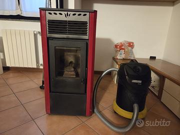 Stufa a pellet e aspiracene.