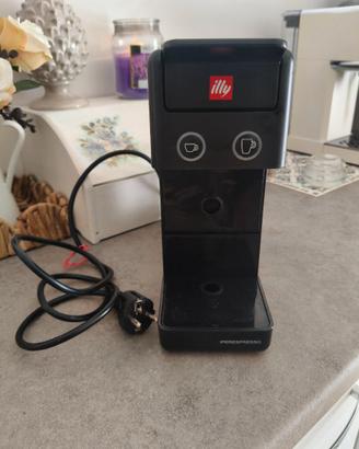 Macchinetta caffè Illy