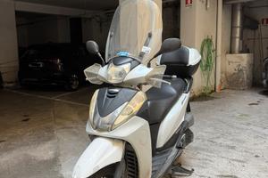 SH 300 2012 + BAULETTO