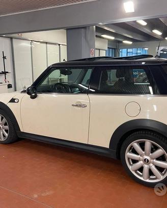 MINI Mini (R56) - 2007