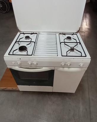 CUCINA DA 90 GPL