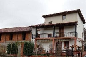 Immobile in asta di 364 m² con 4 locali a Poirino
