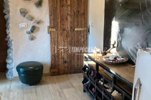 SOLUZIONE INDIPENDENTE RISTRUTTURATA IN CENTRO PAE