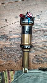 Fox factory evol trunnion 205x60