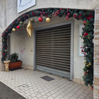 Locale Commerciale 40mq su strada Buona Visibilità