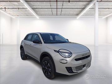 FIAT 600 1.2 hybrid 145cv auto