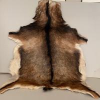2 tappeti in pelle a pelo lungo