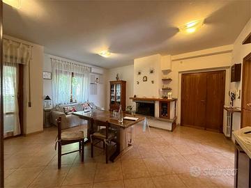 PERUGIA - SAN MARCO: APPARTAMENTO PANORAMICO CON G