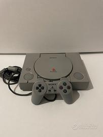 Console Playstation 1 con controller e  cavi