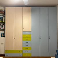 Cameretta completa: armadio, letti e scrivania