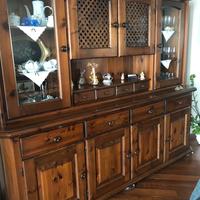 Credenza “Grattarola” in legno di pino