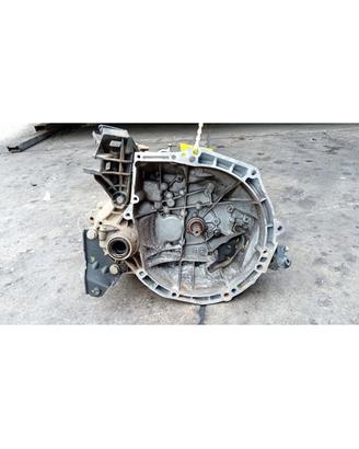 Cambiò Peugeot 2008 1.2 Puretech
