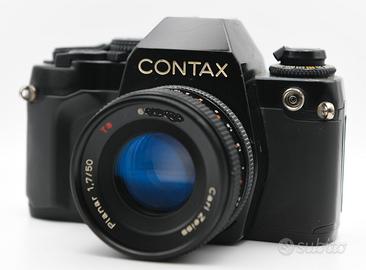 Contax 159mm con obiettivo carl zeiss 50 f1,7