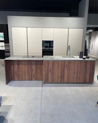 Cucina con ISOLA - Elettrodomestici BOSCH