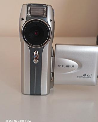 VIDEO CAMERA FUJIFILM
