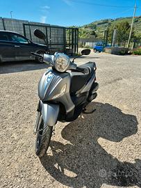 piaggio beverly 350